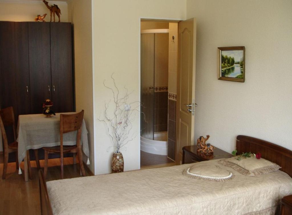 Sinay Hotel Poltava Szoba fotó